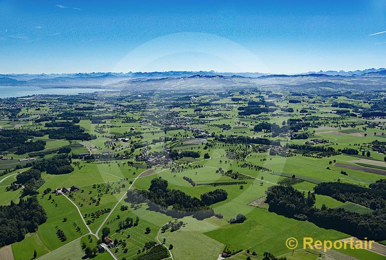 Foto: Landschaft bei Amriswil TG. (Luftaufnahme von Niklaus Wächter)