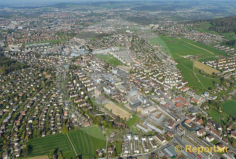 Foto: Bern Köniz.. (Luftaufnahme von Niklaus Wächter)