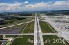 Luftaufnahme Kanton Zuerich/Flughafen Zuerich - Foto Flugplatz Zuerich-Kloten 2501