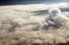 Luftaufnahme UMWELTBELASTUNG/Nebel und Rauch ueber Perlen - Foto Papierfabrik Perlen 2400